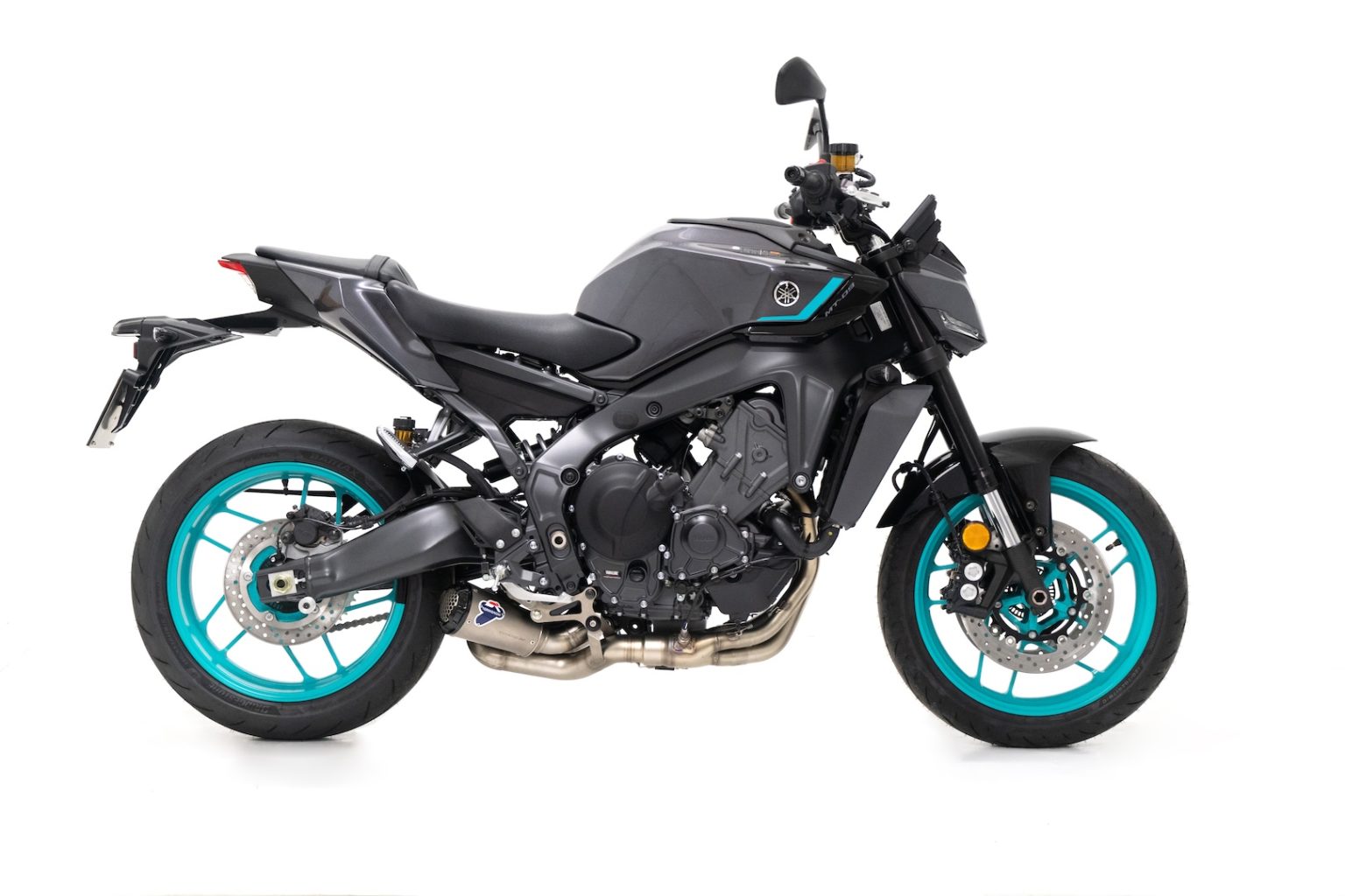 SO02_2024_3-1536x1024-1.jpg Termignoni GP2R Stainless Steel / Titanium Full Exhaust System for Yamaha MT-09 / XSR900 / Tracer 9 (RHT) - Image 1